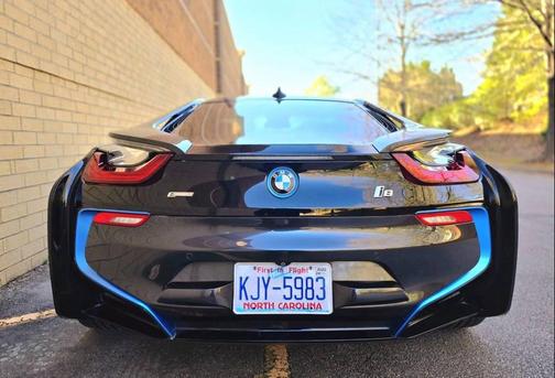Ionic Silver Metallic w/BMW i Frozen Blue Accent 2015 BMW i8 Base AWD 2dr Coupe