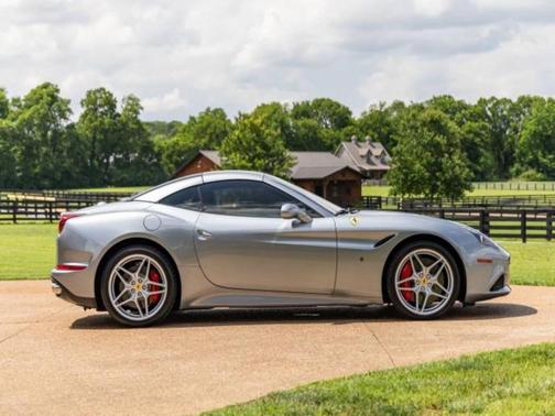 2015 Ferrari California T