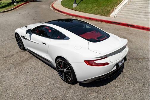 Silver 2014 Aston Martin Vanquish Base 2dr Coupe