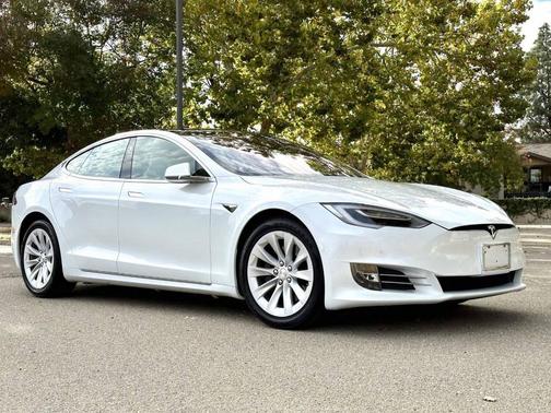 2017 Tesla Model S 100D