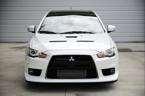 Diamond White 2015 Mitsubishi Lancer Evolution Final Edition