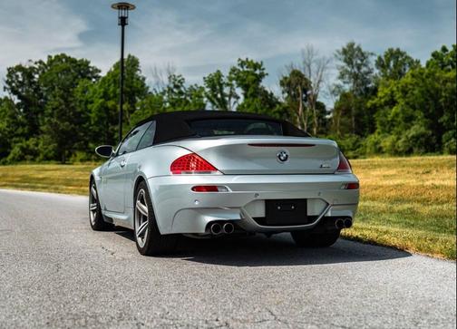 Black Sapphire Metallic 2007 BMW M6 Base