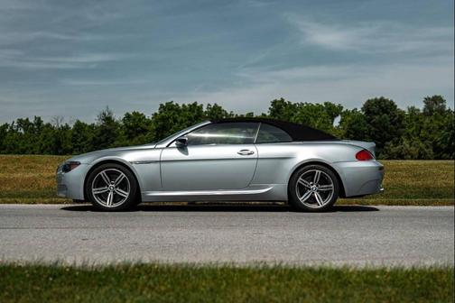 Black Sapphire Metallic 2007 BMW M6 Base