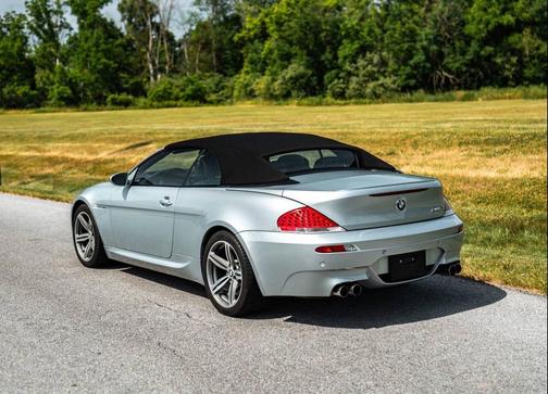 Black Sapphire Metallic 2007 BMW M6 Base