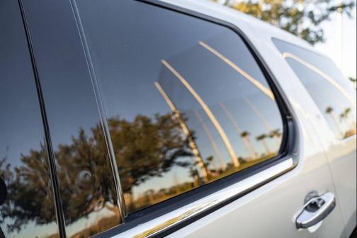 White Diamond Tricoat 2013 Cadillac Escalade Luxury