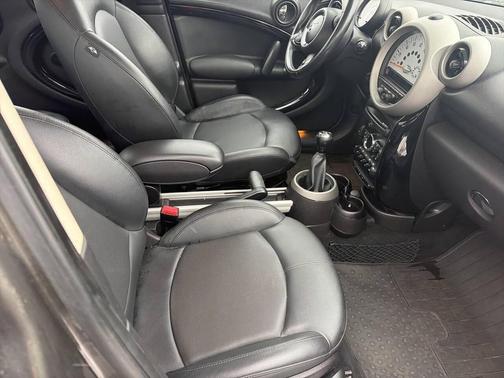 2012 MINI Cooper S Countryman Base