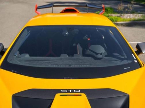 2023 Lamborghini Huracan STO Coupe