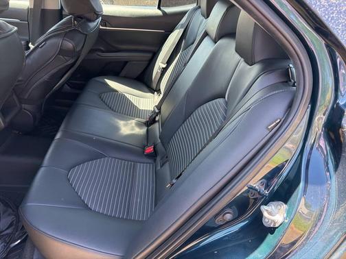 Galactic Aqua Mica 2021 Toyota Camry SE