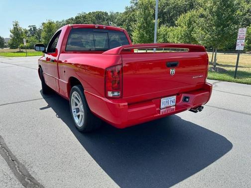 2005 Dodge Ram 1500 SRT-10