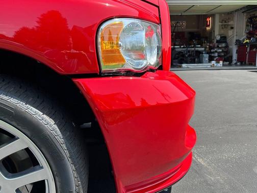 2005 Dodge Ram 1500 SRT-10