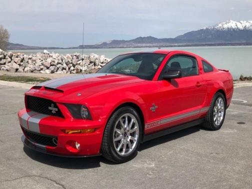 2009 Ford Shelby GT500 Base