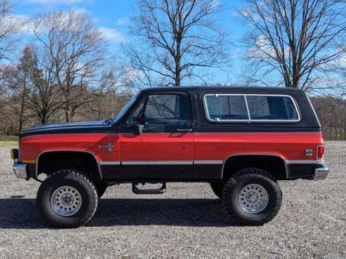 White 1981 Chevrolet C10/K10 Base