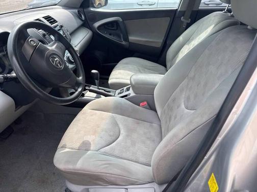 2011 Toyota RAV4 Base