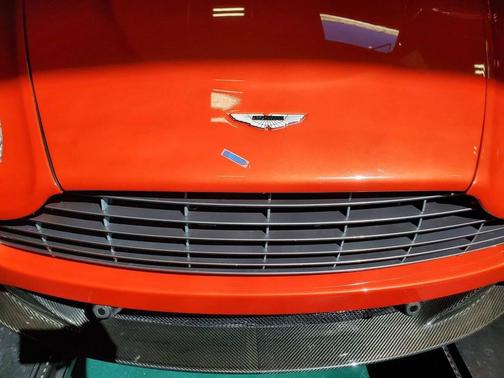 2012 Aston Martin V12 Vantage Base