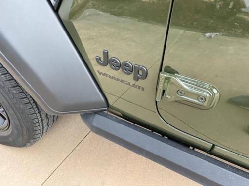 2022 Jeep Wrangler Sport