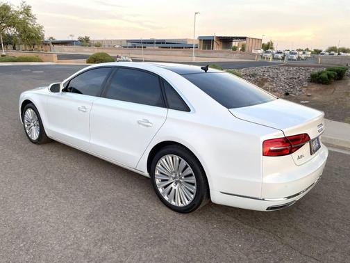 White 2015 Audi A8 L 3.0 TDI