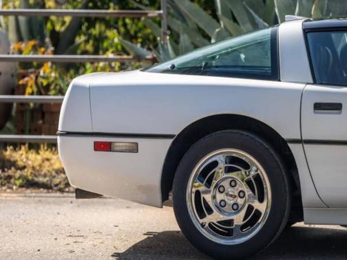 1990 Chevrolet Corvette ZR-1