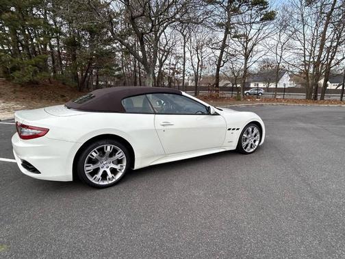 2018 Maserati GranTurismo MC