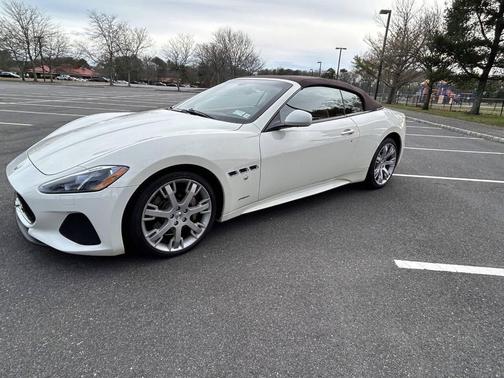 2018 Maserati GranTurismo MC