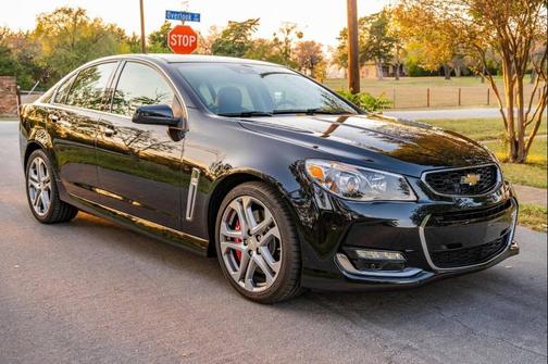 Silver Ice Metallic 2017 Chevrolet SS Base 4dr Sedan
