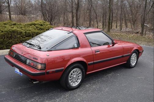 Black 1985 Mazda RX-7 GSL SE 2dr Hatchback