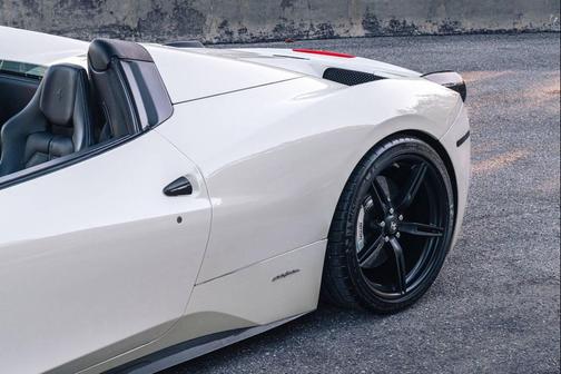 2013 Ferrari 458 Spider Base