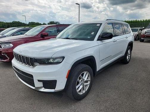2023 Jeep Grand Cherokee L Laredo 4x4