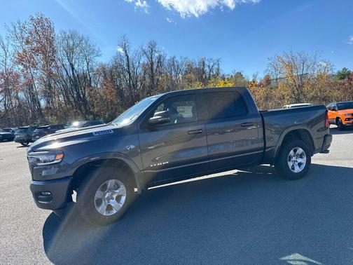 Granite Crystal Clearcoat Metallic 2026 RAM 1500 Big Horn/Lone Star
