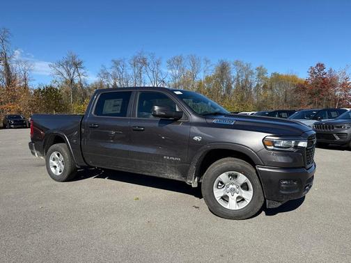 Granite Crystal Clearcoat Metallic 2026 RAM 1500 Big Horn/Lone Star