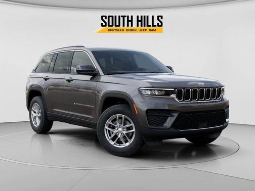 Metallic 2025 Jeep Grand Cherokee Laredo X