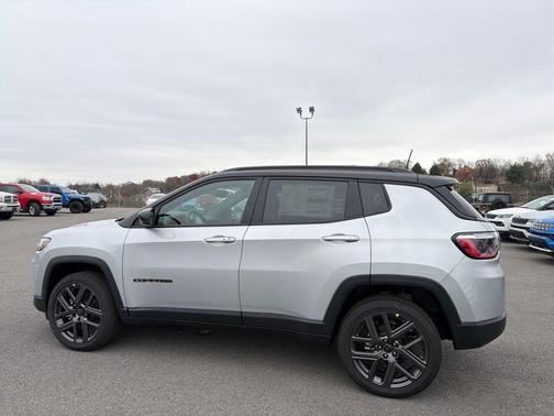 Silver Zynith 2026 Jeep Compass Limited