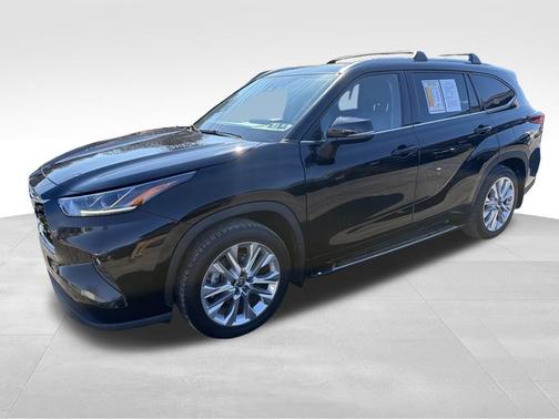 2022 Toyota Highlander Limited