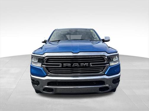 2022 RAM 1500 Laramie Crew Cab 4x4 57' Box