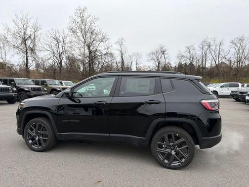 Diamond Black 2026 Jeep Compass Limited
