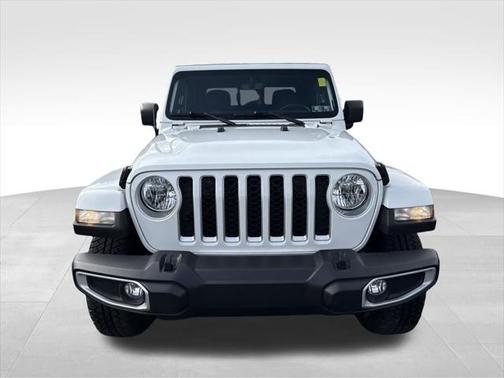 2022 Jeep Gladiator Overland 4x4