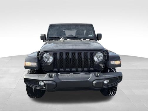 2021 Jeep Wrangler Unlimited Sahara Altitude