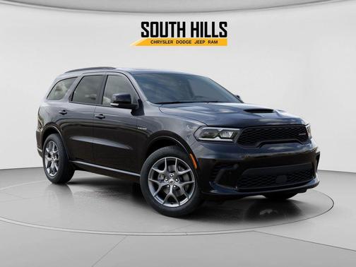 DB Black Crystal Clearcoat 2026 Dodge Durango GT Plus HEMI V8