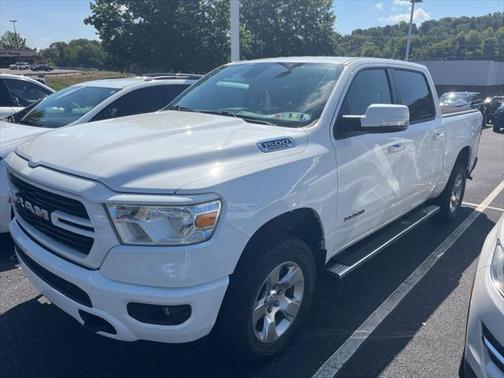 2020 RAM 1500 Big Horn Crew Cab 4x4 57' Box