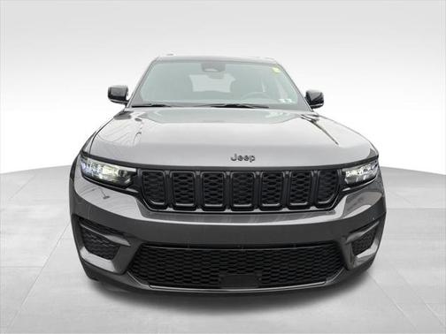 2025 Jeep Grand Cherokee Altitude X 4x4