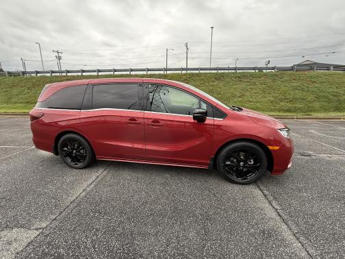 2023 Honda Odyssey 