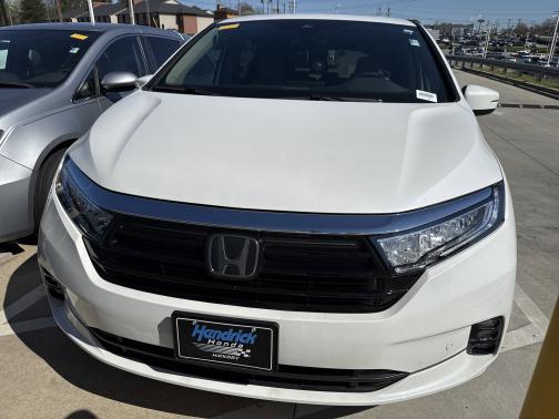 2023 Honda Odyssey 