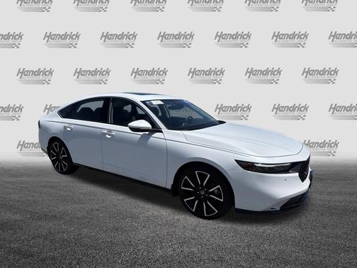 Platinum White Pearl 2025 Honda Accord Hybrid