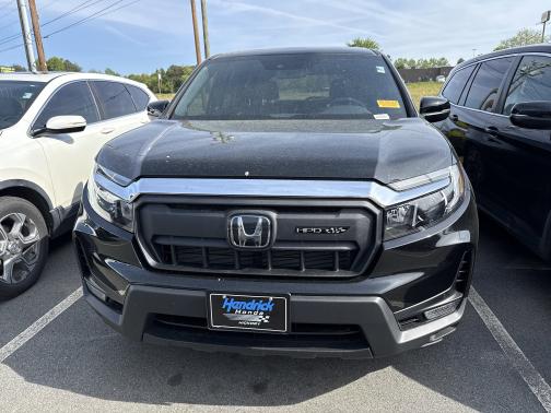 Crystal Black Pearl 2025 Honda Passport