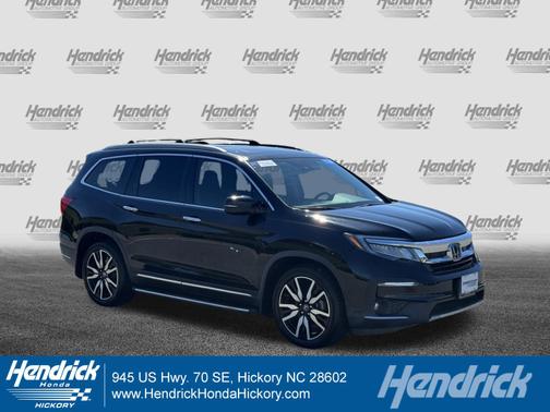 Crystal Black Pearl 2021 Honda Pilot