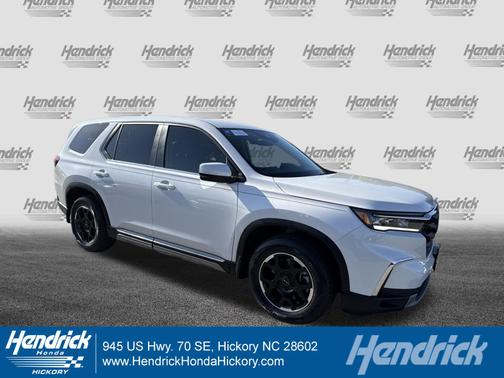 Platinum White Pearl 2025 Honda Pilot