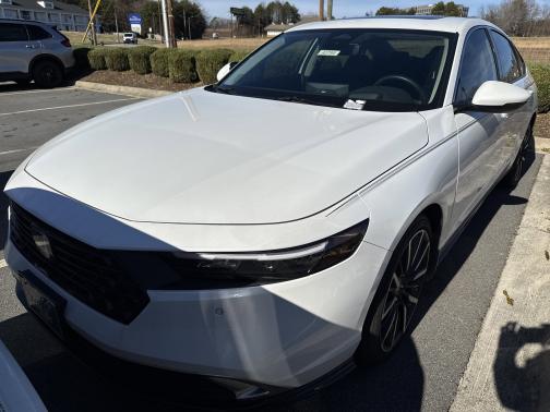 2024 Honda Accord Hybrid 