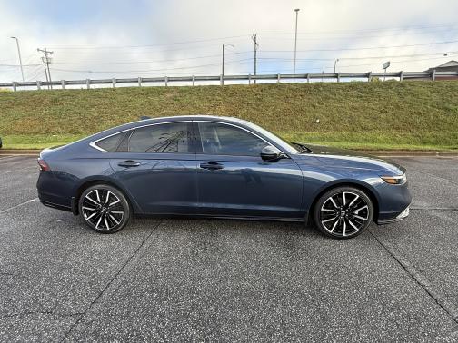 2024 Honda Accord Hybrid 