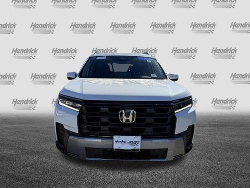 Platinum White Pearl 2026 Honda Pilot