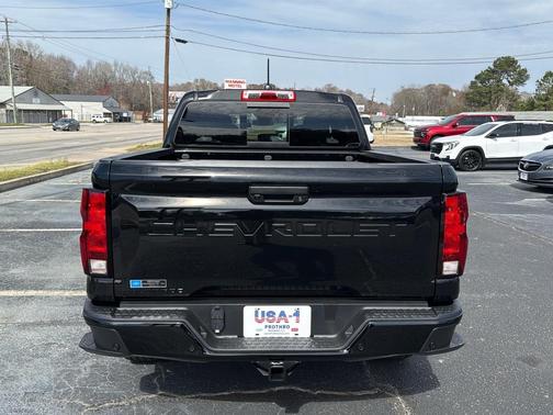 2025 Chevrolet Colorado WT