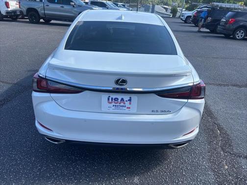 2021 Lexus ES 350 Base